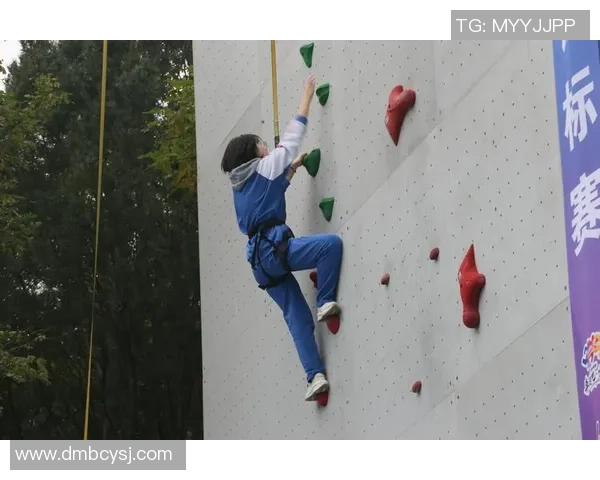 成都攀岩队的节奏与挑战探索攀岩运动的魅力与发展 成都攀岩队的节奏与挑战探索攀岩运动的魅力与发展