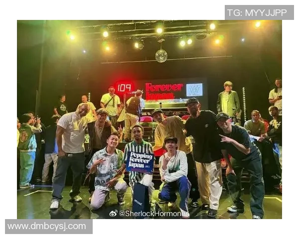 武汉街舞队荣登全国街舞速度排行榜第六名引发热议 武汉街舞队荣登全国街舞速度排行榜第六名引发热议