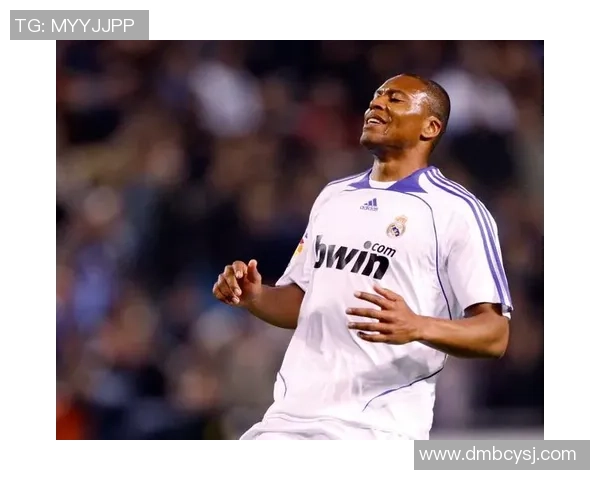 绰号野兽的足球明星如何在绿茵场上展现无与伦比的力量与技巧 绰号野兽的足球明星如何在绿茵场上展现无与伦比的力量与技巧