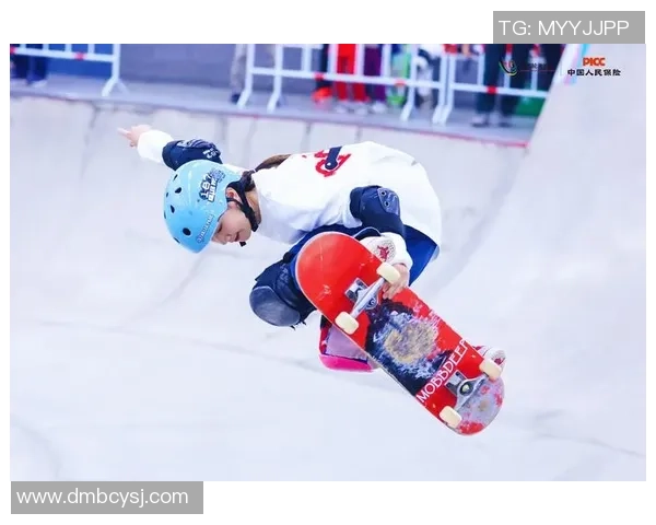 杭州滑板队在世界滑板锦标赛中的默契配合与精彩表现分析